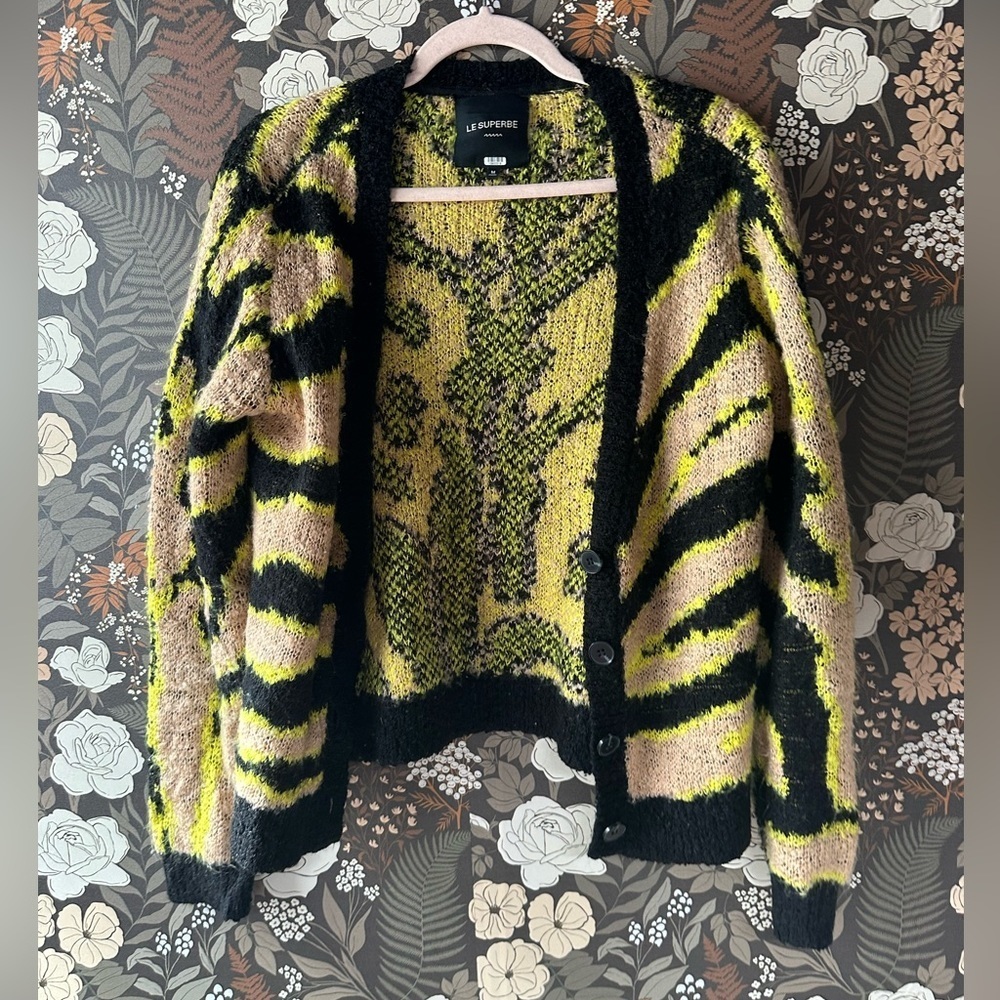 Le Superbe Electric Zebra Cardigan size medium - Picture 6 of 7